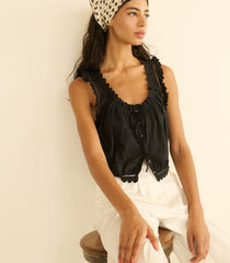 TRAVELER TOP -- BLACK